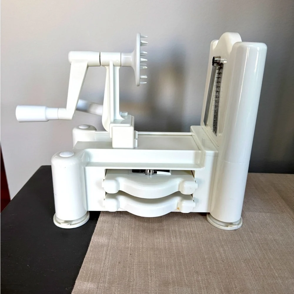 Paderno White Spiralizer